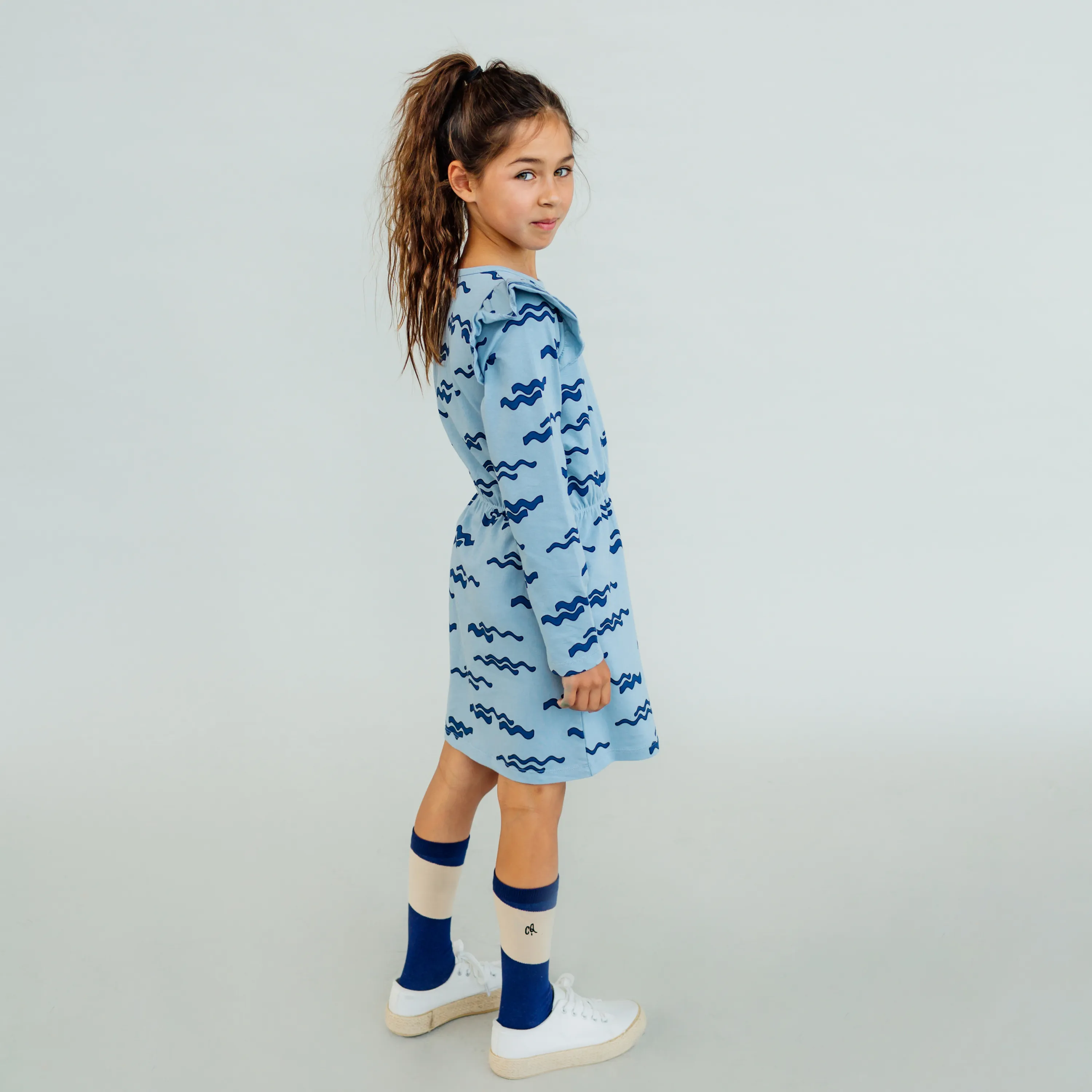 CARLIJNQ Blue waves - ruffled dress