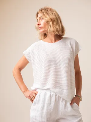 Transit Par Such Light weight Knit Top in White